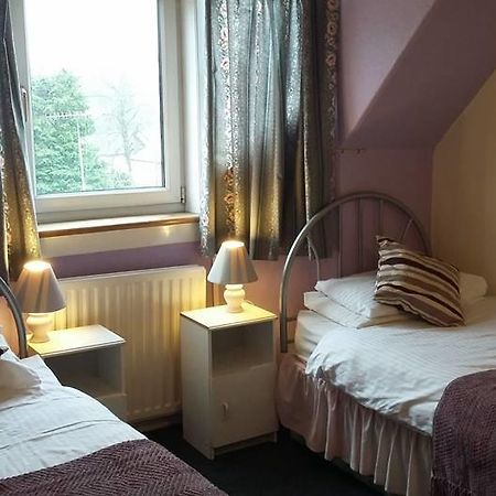 Greenbank Guest House Каландър Екстериор снимка