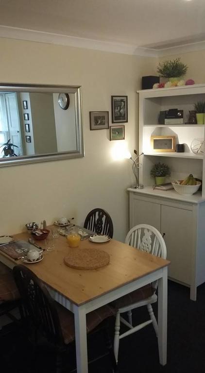 Greenbank Guest House Каландър Екстериор снимка