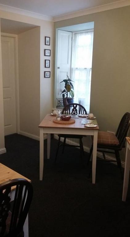 Greenbank Guest House Каландър Екстериор снимка